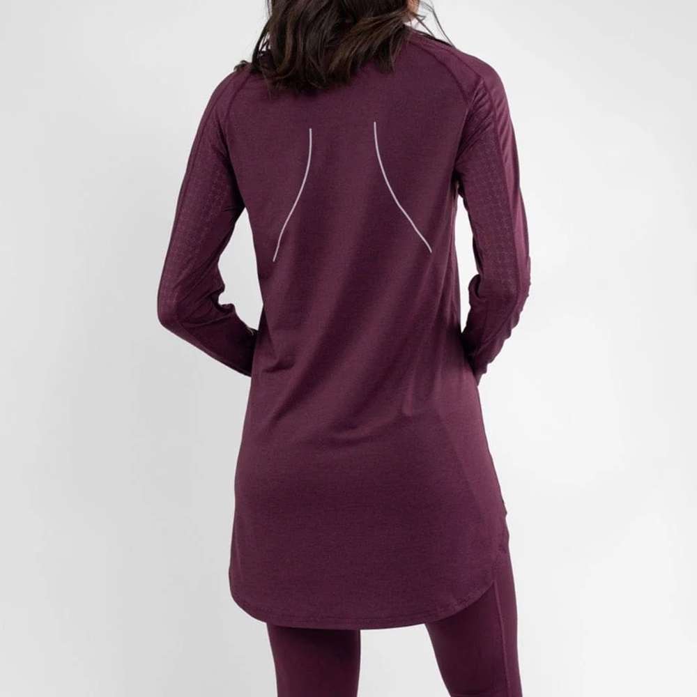 Ultra-Lightweight Cooling Long Sleeve Active Top With Brrr° Technology