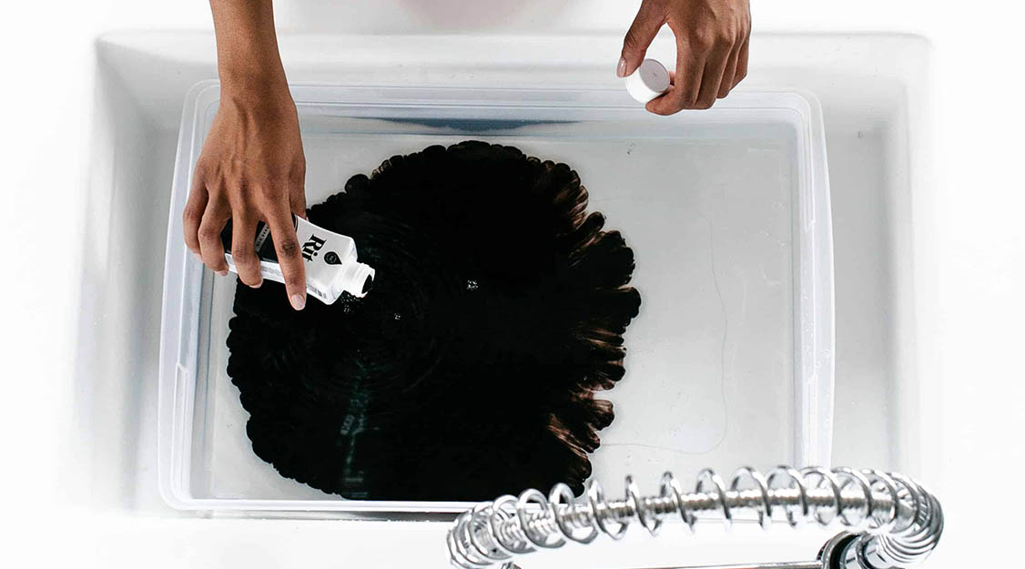 Best Fabric Dyeing Methods for Colorfast Sportswear